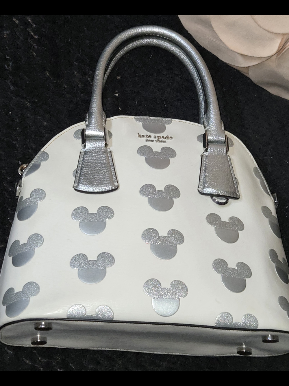 Kate Spade 🩶🤍🖤Limited Edition🖤🤍🩶 DISNEY PARKS Mickey Mouse Dome Satchel - Picture 8 of 14